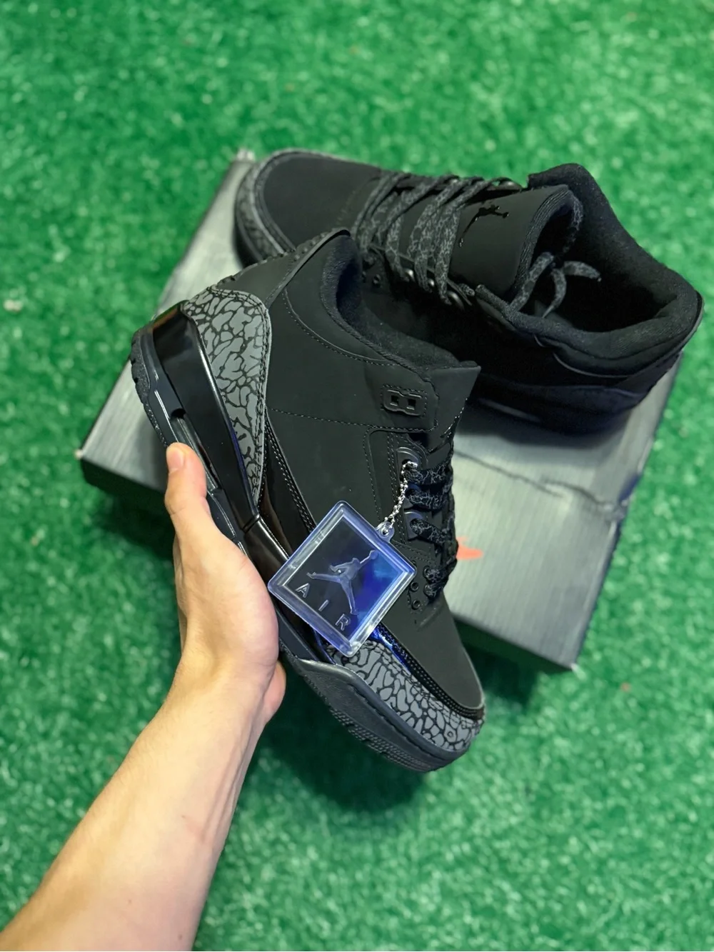 Air Jordan 3 Retro ‘Black Cat’